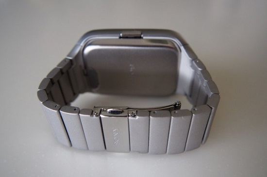 Sony smartwatch discount 3 metal strap